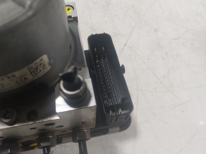 Recambio de abs para seat leon st (5f8) 2.0 tdi referencia OEM IAM  5Q0614517ES 