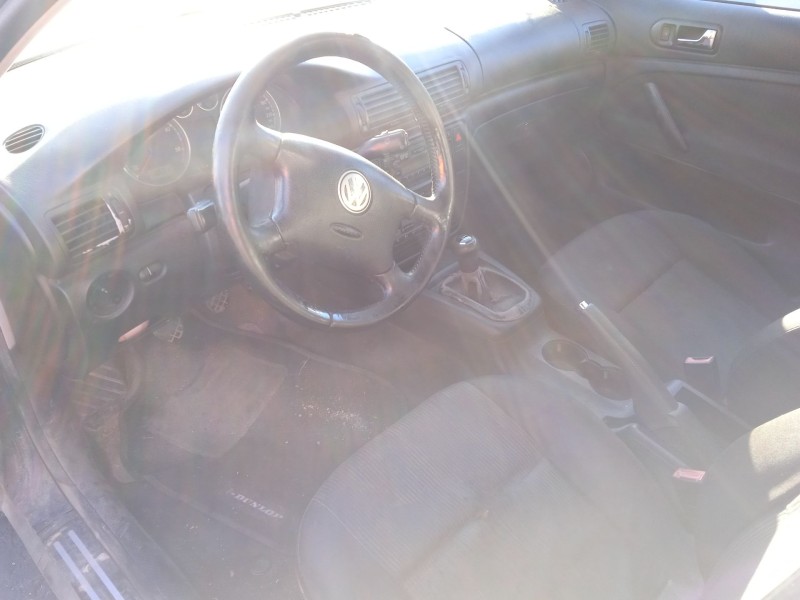 volkswagen passat b5.5 (3b3) del año 2003