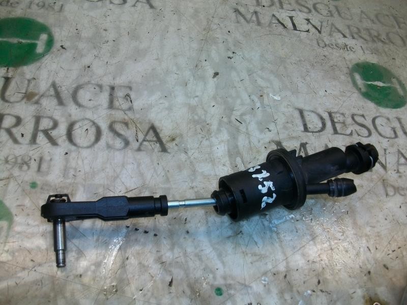 Recambio de bomba embrague para citroën c5 berlina 2.0 hdi 90 sx/sx automático referencia OEM IAM   