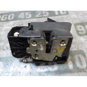 CERRADURA PUERTA TRASERA DERECHA 825022281R 