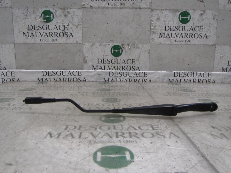 Recambio de brazo limpia delantero izquierdo para fiat linea (110) emotion referencia OEM IAM   