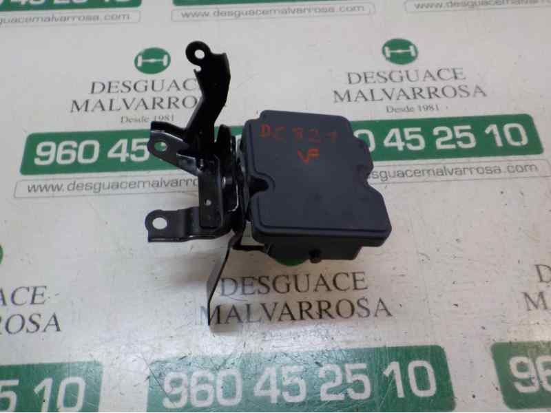Recambio de abs para toyota aygo 1.0 vvti referencia OEM IAM 440500H170  