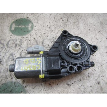 MOTOR ELEVALUNAS DELANTERO DERECHO 824602R000 824602R000 
