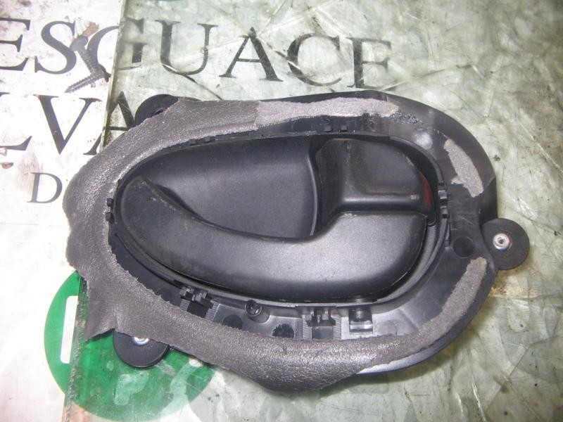 Recambio de maneta interior delantera derecha para peugeot 406 berlina (s1/s2) sv referencia OEM IAM   