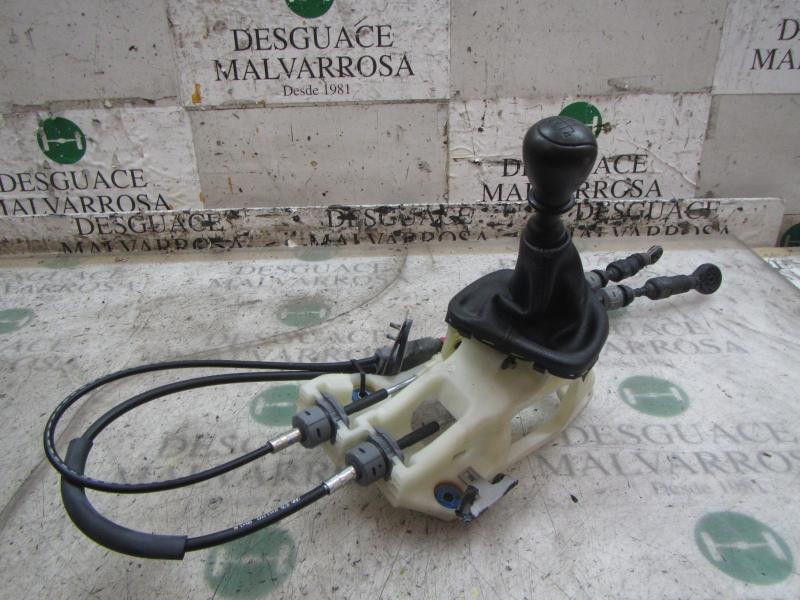 Recambio de palanca cambio para hyundai i30 classic referencia OEM IAM 437002R010XP  