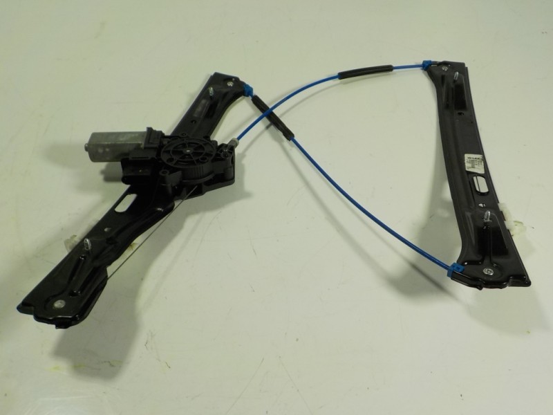 Recambio de elevalunas delantero derecho para bmw serie 3 lim. (f30) 2.0 16v turbodiesel referencia OEM IAM 51337281886 72529824