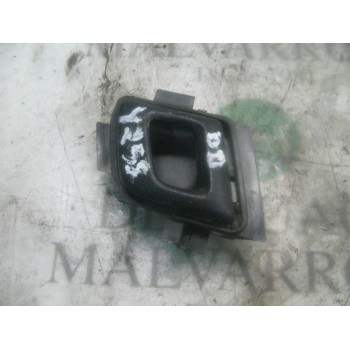 MANETA INTERIOR DELANTERA DERECHA 