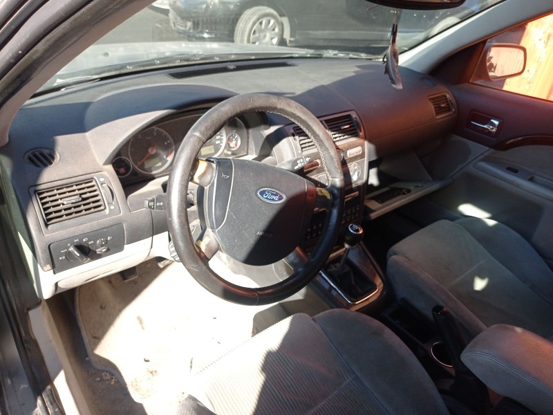 ford mondeo iii (b5y) del año 2004