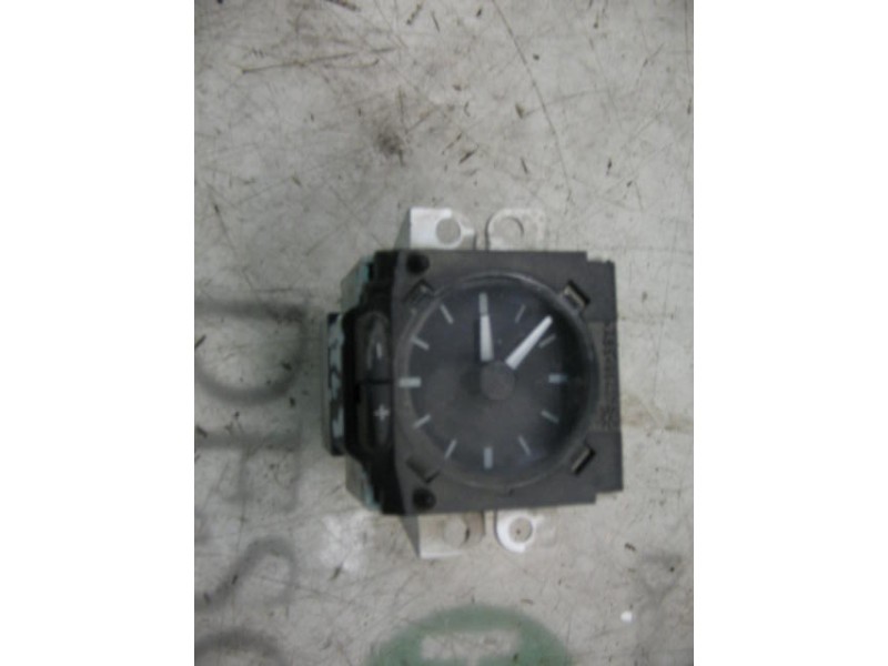 Recambio de mando multifuncion para ford transit autobús (e_ _) 2.5 td (ecl, edl, eds, esl, ess, eus) referencia OEM IAM   