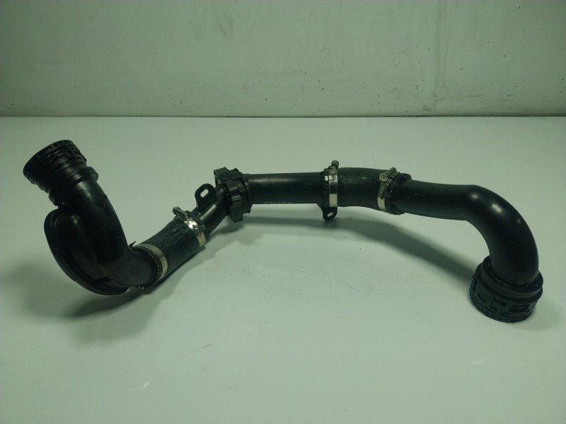 Recambio de tubo intercooler para land rover range rover evoque referencia OEM IAM LR159566 M8D26C715 