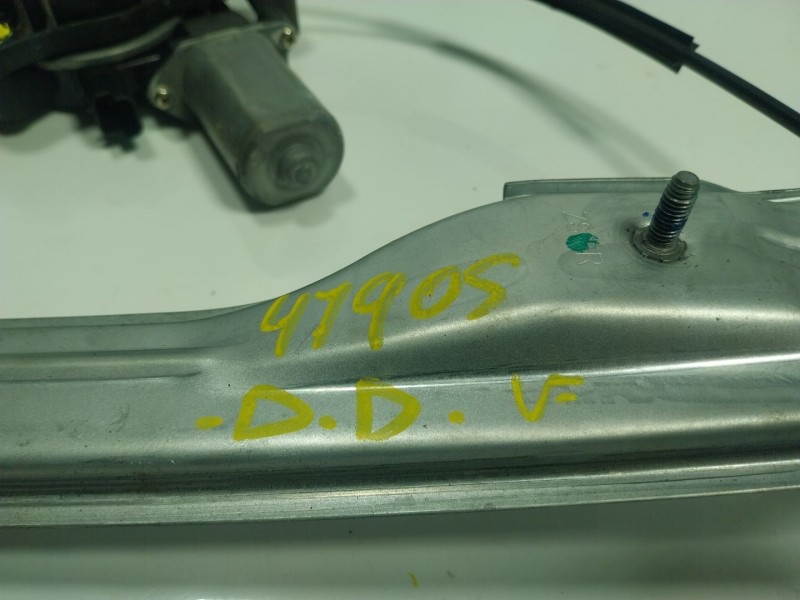 Recambio de elevalunas delantero derecho para mg mg zs suv 1.5 vti referencia OEM IAM  10233936 