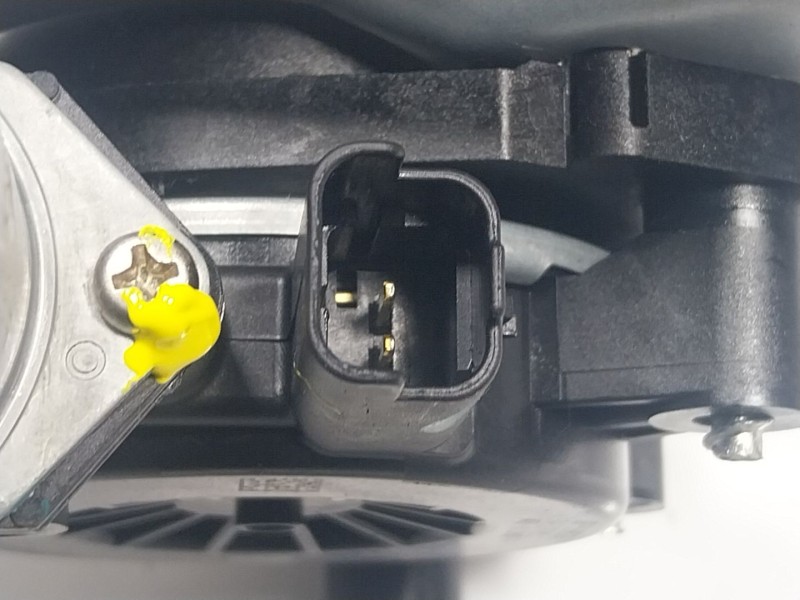 Recambio de elevalunas trasero derecho para mg mg zs suv 1.5 vti referencia OEM IAM  102333938 