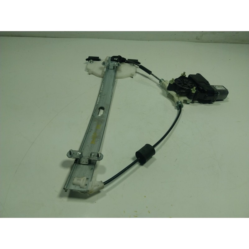 Recambio de elevalunas delantero izquierdo para kia picanto iii (ja) 1.0 referencia OEM IAM  8245G6010 