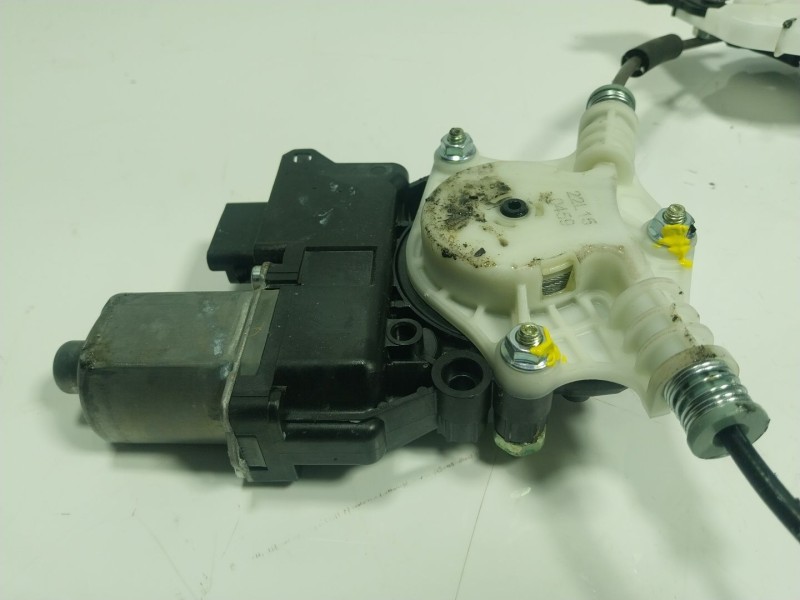 Recambio de elevalunas delantero izquierdo para kia picanto iii (ja) 1.0 referencia OEM IAM  8245G6010 