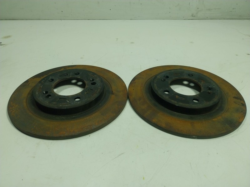 Recambio de disco freno trasero para hyundai ioniq (ae) 1.6 gdi hybrid referencia OEM IAM   