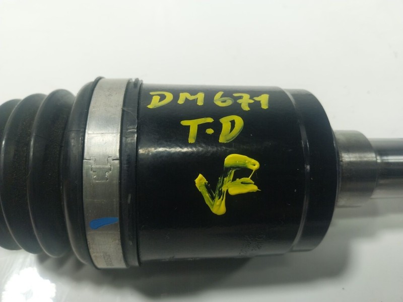 Recambio de transmision trasera derecha para land rover range rover evoque referencia OEM IAM LR162688 K8D24K138 