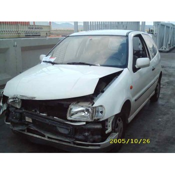 VOLKSWAGEN POLO BERLINA (6N1)