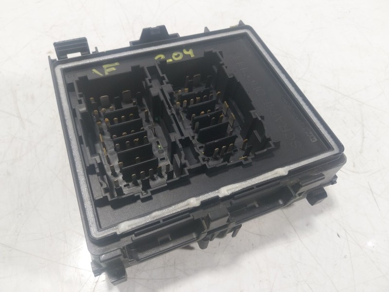Recambio de caja reles / fusibles para ford focus iv (hn) 1.0 ecoboost referencia OEM IAM 2434800 JX6T14D068BD 