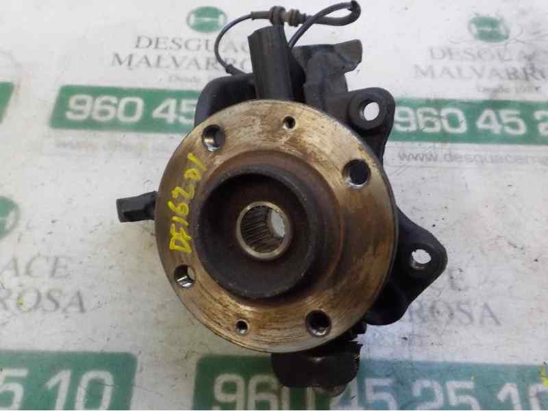 Recambio de mangueta delantera derecha para peugeot 208 1.4 hdi fap referencia OEM IAM 1607557580  