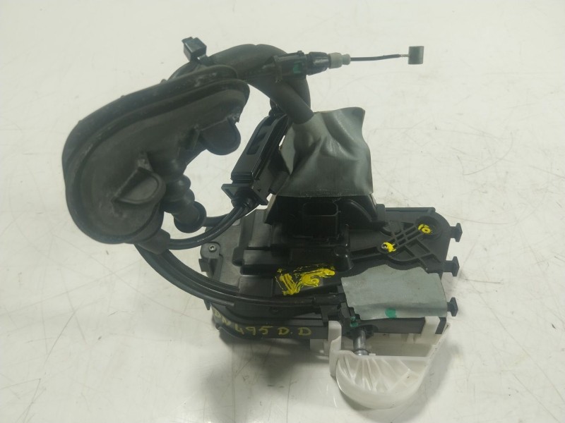 Recambio de cerradura puerta delantera derecha para ford focus iv (hn) 1.0 ecoboost referencia OEM IAM 2691834 JX7AA21812DD 