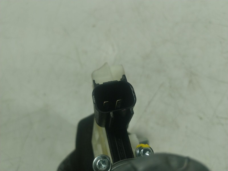 Recambio de motor elevalunas trasero derecho para ford focus iv (hn) 1.0 ecoboost referencia OEM IAM 2635305 JX7B14A389BA 