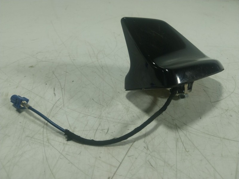 Recambio de antena para ford focus iv (hn) 1.0 ecoboost referencia OEM IAM 2269148 GR2T19K351AA5G9Z 