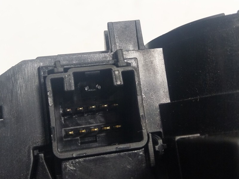 Recambio de mando intermitentes para ford tourneo courier b460 monospace 1.5 tdci referencia OEM IAM 1682336 BA8T17A553 