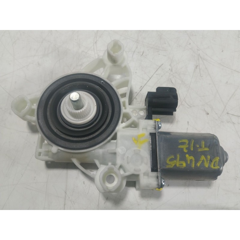 Recambio de motor elevalunas trasero izquierdo para ford focus iv (hn) 1.0 ecoboost referencia OEM IAM 2588294 JX7B14553BA 