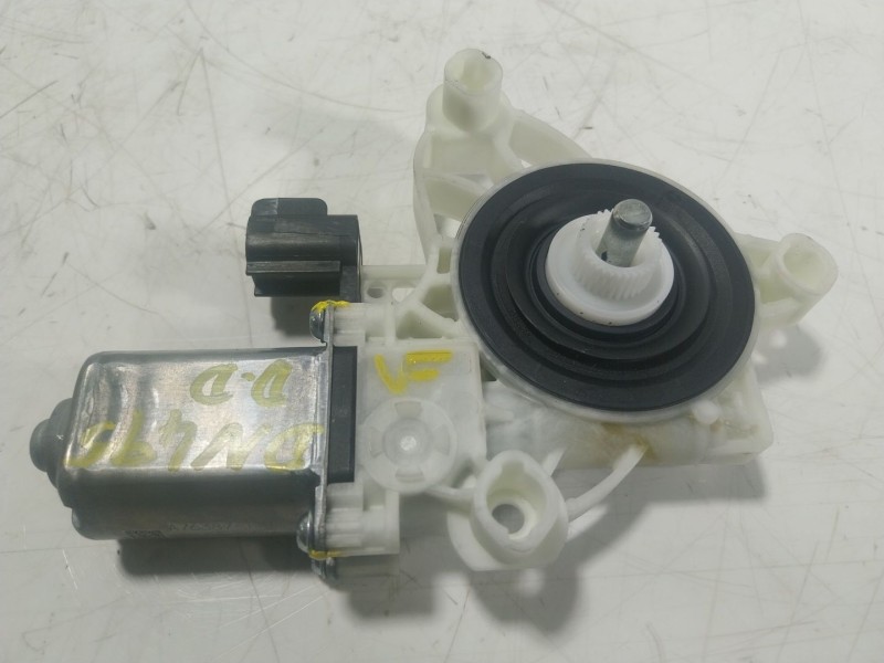 Recambio de motor elevalunas delantero derecho para ford focus iv (hn) 1.0 ecoboost referencia OEM IAM 2635305 JX7B14A389BA 