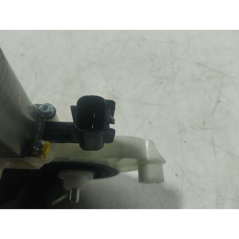 Recambio de motor elevalunas delantero derecho para ford focus iv (hn) 1.0 ecoboost referencia OEM IAM 2635305 JX7B14A389BA 