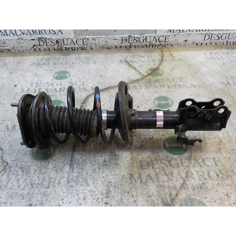 Recambio de amortiguador delantero derecho para toyota auris 1.4 turbodiesel cat referencia OEM IAM 485108Z013  