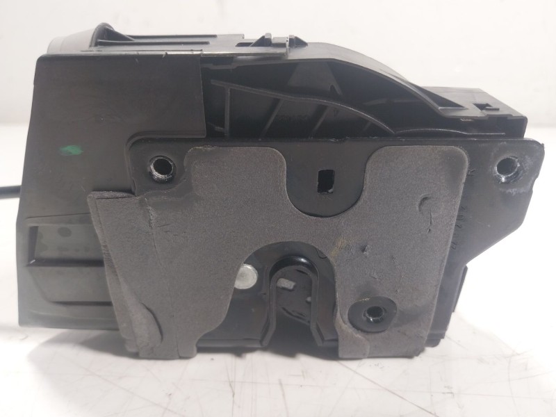 Recambio de cerradura puerta trasera derecha para land rover range rover evoque referencia OEM IAM LR070430 K8D224994CF 