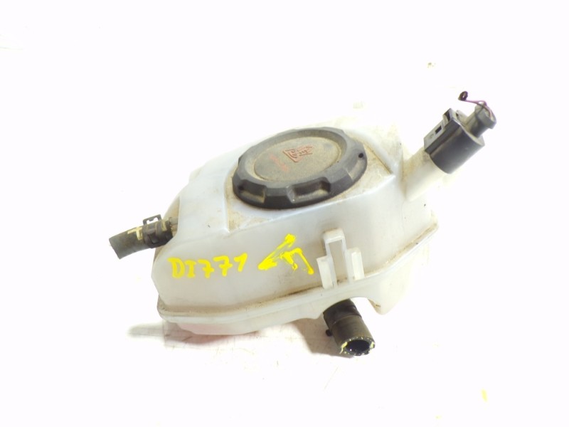 Recambio de deposito expansion para volkswagen polo 1.0 tsi referencia OEM IAM 2Q0121407B 2Q0121407B 