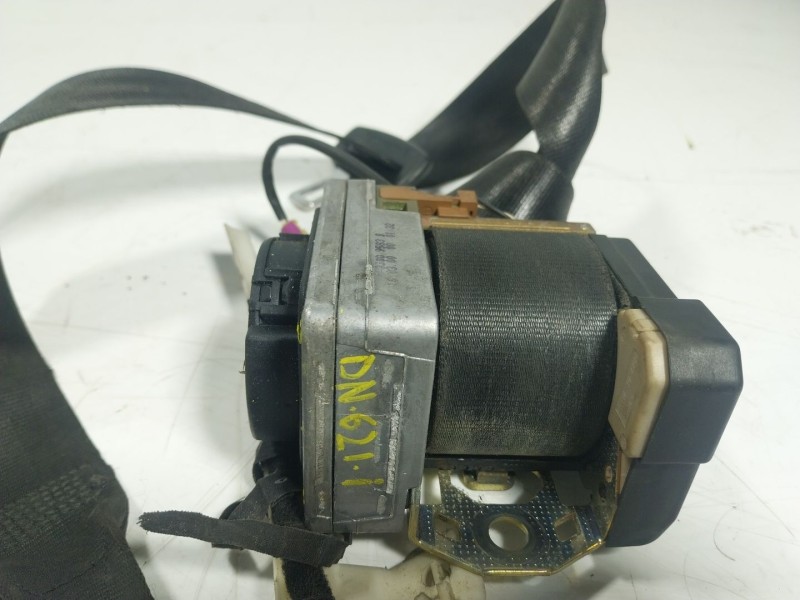 Recambio de cinturon seguridad delantero izquierdo para volkswagen golf iv berlina (1j1) 1.9 tdi referencia OEM IAM  1J3857705J 