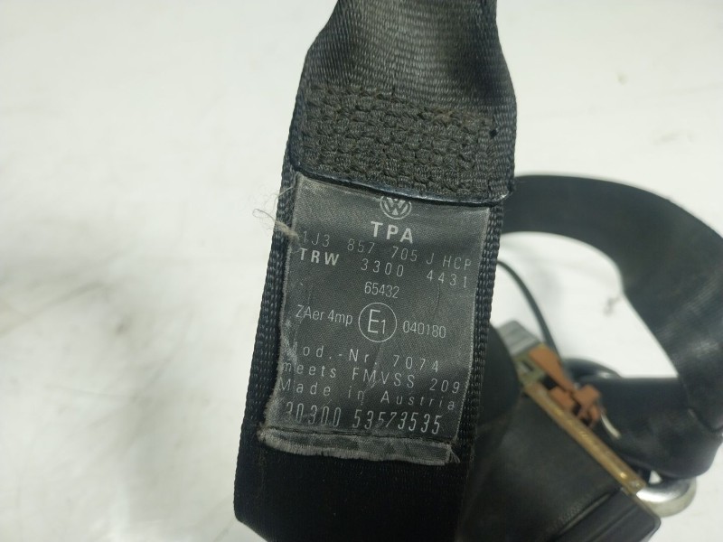 Recambio de cinturon seguridad delantero izquierdo para volkswagen golf iv berlina (1j1) 1.9 tdi referencia OEM IAM  1J3857705J 