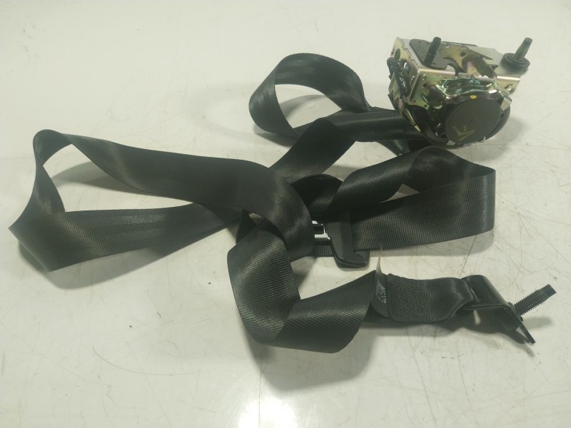 Recambio de cinturon seguridad trasero derecho para ford focus iv (hn) 1.0 ecoboost referencia OEM IAM 2626814 640646100E 