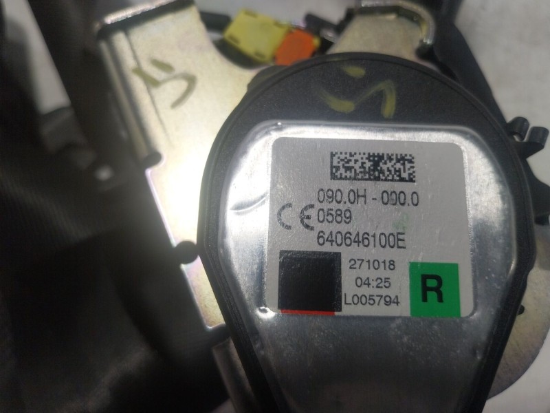 Recambio de cinturon seguridad trasero derecho para ford focus iv (hn) 1.0 ecoboost referencia OEM IAM 2626814 640646100E 
