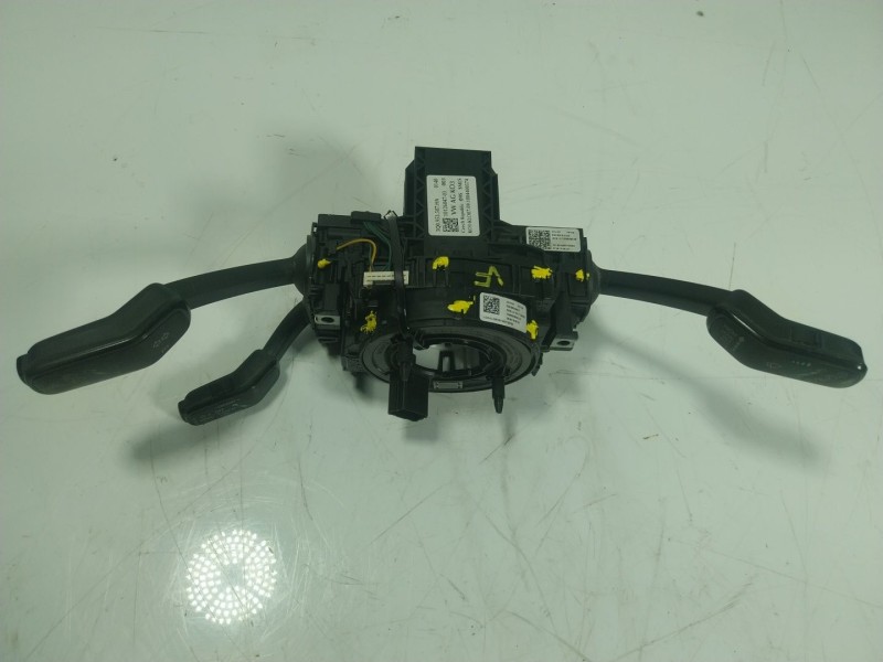 Recambio de mando intermitentes para seat leon st (5f8) 1.6 tdi referencia OEM IAM 5Q0953513AGIGI 5Q0953507HA 5Q0953549E