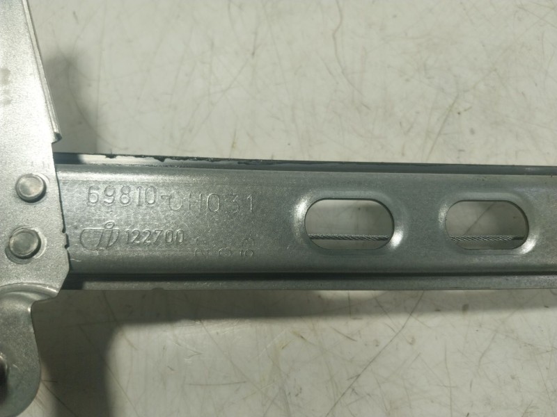 Recambio de elevalunas delantero derecho para toyota aygo (_b4_) 1.0 (kgb40) referencia OEM IAM 698100H031 698100H031 