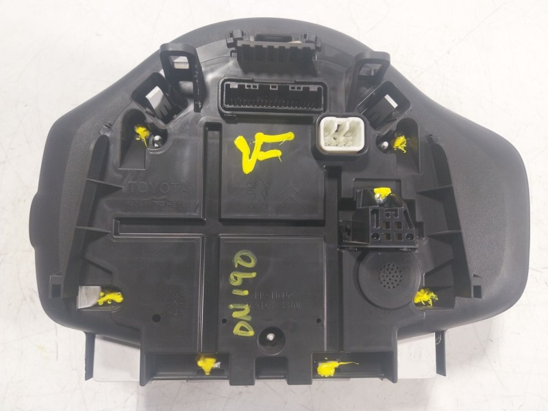 Recambio de cuadro instrumentos para toyota aygo (_b4_) 1.0 (kgb40) referencia OEM IAM 838000H440 769167330U 