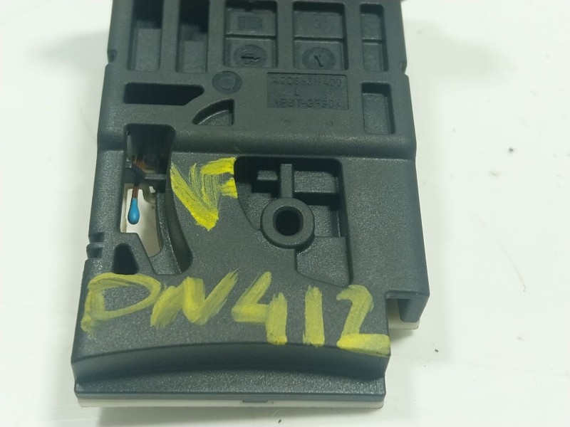 Recambio de caudalimetro para ford tourneo courier b460 monospace 1.5 tdci referencia OEM IAM 1872775 CA6112B579 