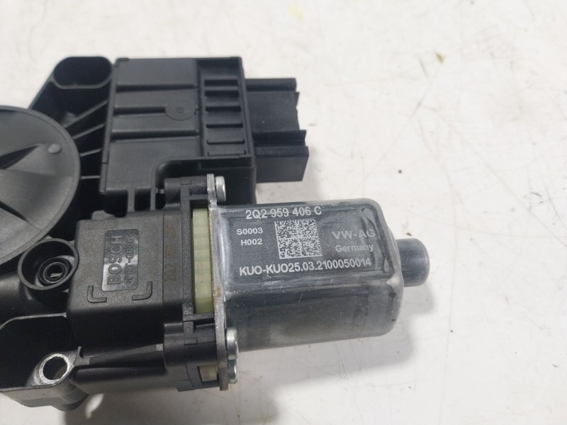 Recambio de motor elevalunas delantero derecho para volkswagen t-cross (c11, d31) 1.0 tsi referencia OEM IAM  2Q2959406C 