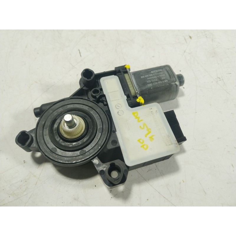 Recambio de motor elevalunas delantero derecho para volkswagen t-cross (c11, d31) 1.0 tsi referencia OEM IAM  2Q2959406C 