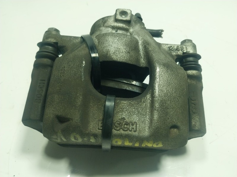 Recambio de pinza freno delantera derecha para toyota aygo (_b4_) 1.0 (kgb40) referencia OEM IAM 477300H010  