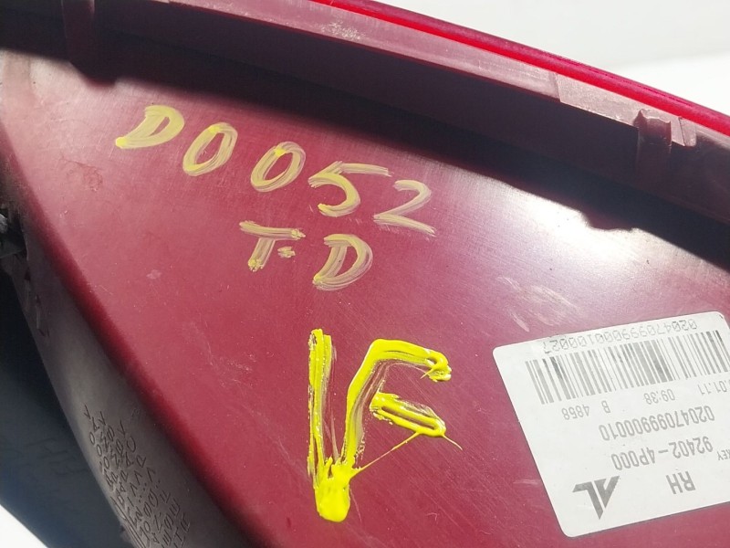 Recambio de piloto trasero derecho para hyundai i20 i (pb, pbt) 1.4 crdi referencia OEM IAM  924024P000 