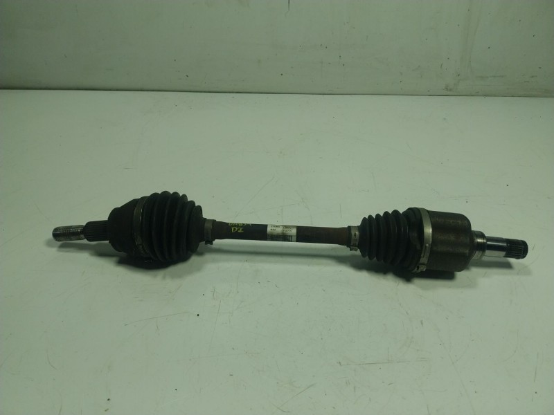 Recambio de transmision izquierda para ford focus iii 1.0 ecoboost referencia OEM IAM 2638730 BV613B437TA 