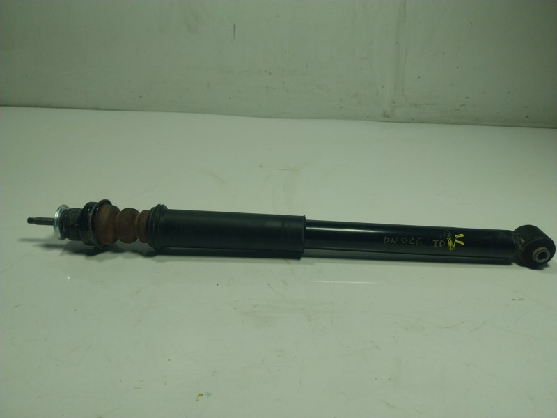 Recambio de amortiguador trasero derecho para kia picanto iii (ja) 1.0 referencia OEM IAM  55310G6200 