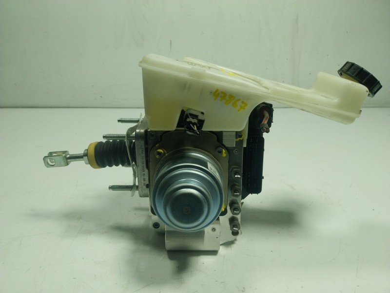 Recambio de servofreno para ford kuga iii (dfk) 1.5 ecoboost referencia OEM IAM 2658675 LX6C2D335MJ 