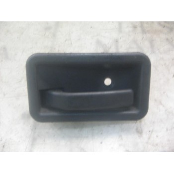 MANETA INTERIOR DELANTERA IZQUIERDA 