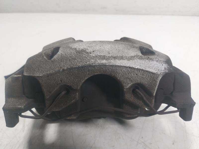 Recambio de pinza freno delantera derecha para ford focus iv (hn) 1.0 ecoboost referencia OEM IAM 2500951 2B294A2B302A 